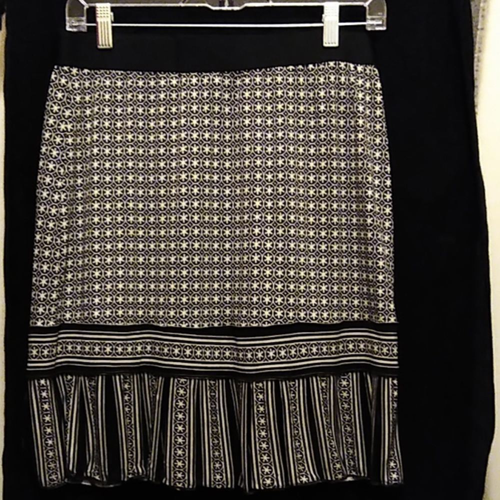 Max Studio Skirt Size M